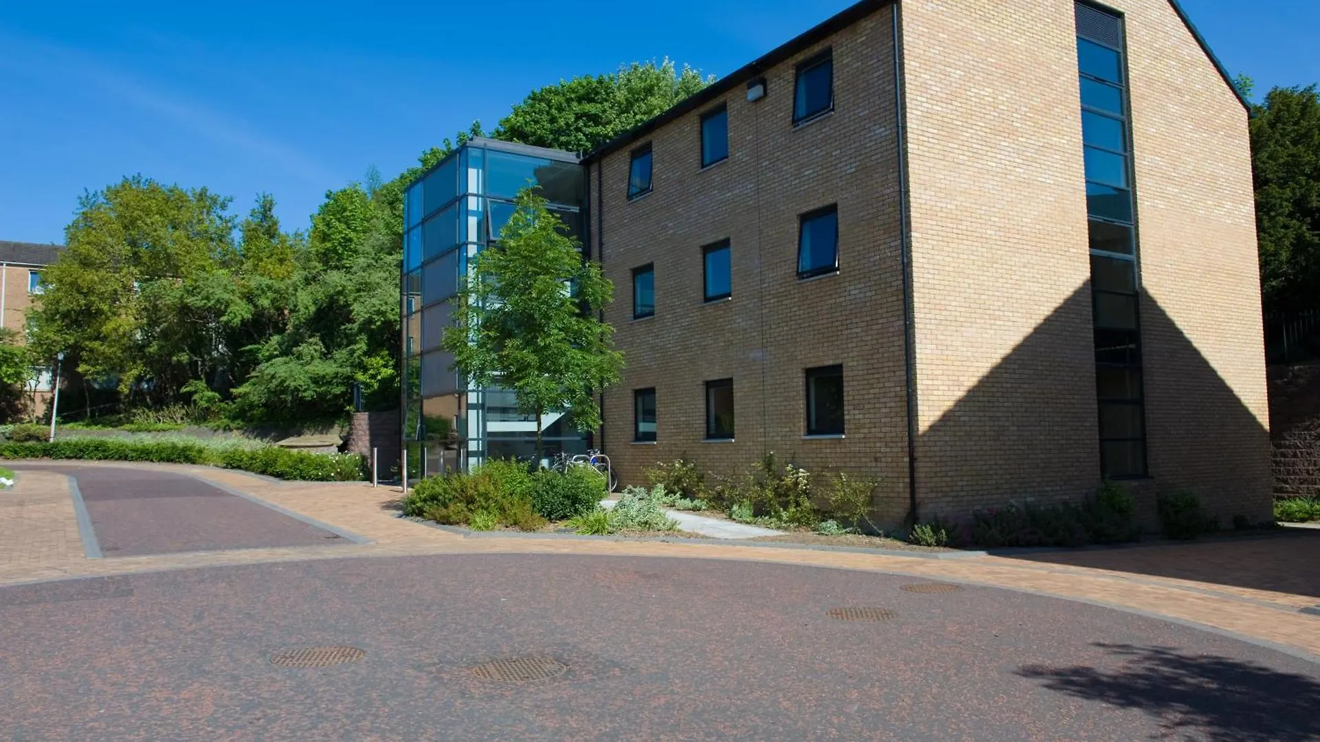 Queens'S University Elms Bt9 Belfast Apartment